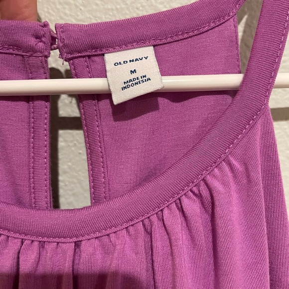 Old Navy lilac halter dress. Maxi length. Size M - Picture 3 of 4